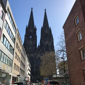 Apartment Am Dom, Köln